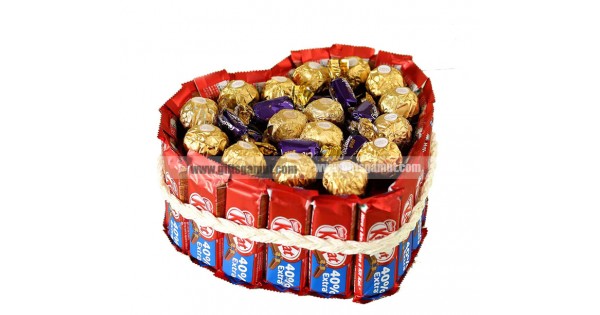 Surprise Heart Pie Kitkat n Ferroro